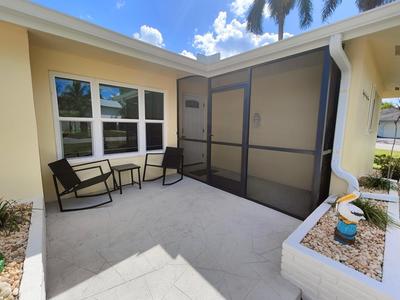 Riverside Retreat: Deck Bar, FirePit, Boat Parking