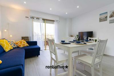 rentafive - Nuevo - Terraza - AA - 2 min paseo