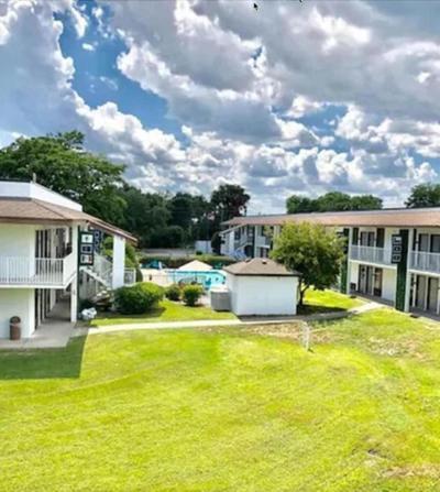 Days Inn by Wyndham Eglin AFB