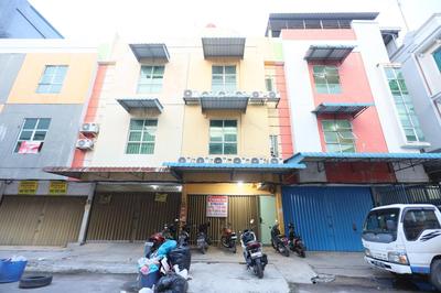 Hotel O Penginapan Pelangi
