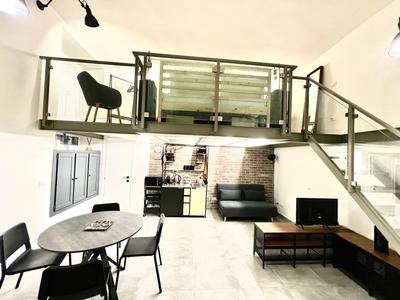 Testaccio Industrial Loft