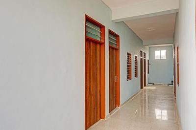 Hotel O J M K Hotel