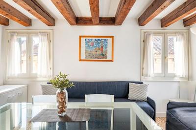 Maison del Calice-iHOMES