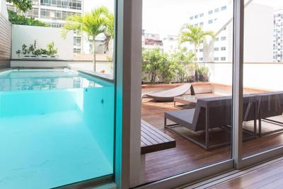 4 Bedroom Penhouse with Pool in Leblon 012