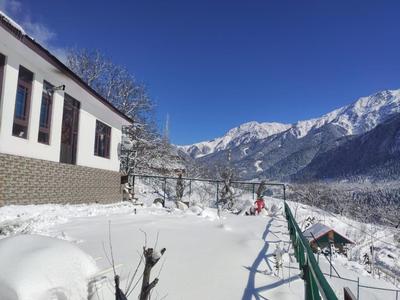 CLIFF COTTAGE PAHALGAM, KASHMIR