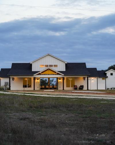Charming Ranch Villa Getaway