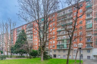 Navigli Duomo - Chateau Milan, METRO M2 e Parcheggio gratuito