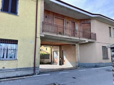Casa Lucia a Carugo