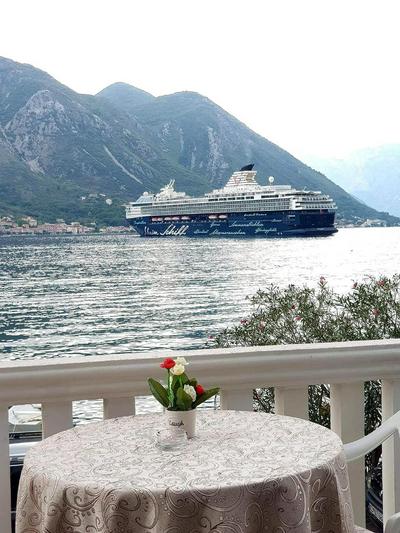 Montenegro Apartments - Private Beach