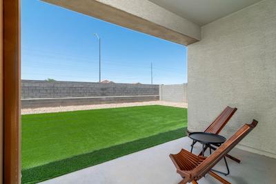 Spacious Family Oasis ~ PoolTable ~ Backyard ~ Pkg