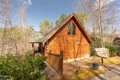 Wuzzy's Flophouse