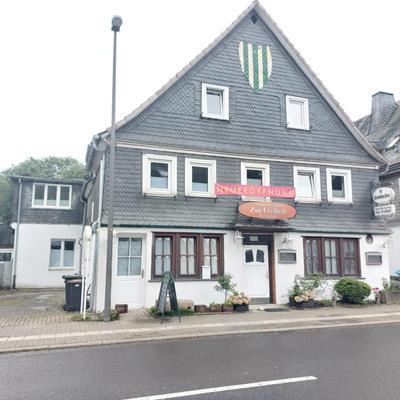 Hotel Silonce Gruppe ehem Freiheit Stilvoll im Kreis Olpe HSK Parkplatz & Qualität