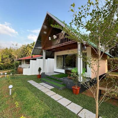DENSE FAMILY RESORT