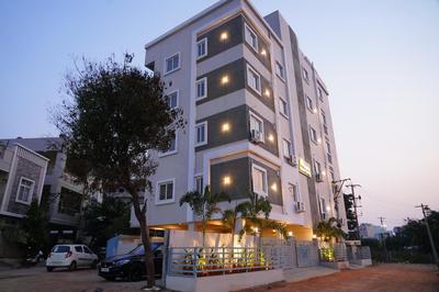 Hotel O Shamshabad Airport Complex Formerly Urban Sleep