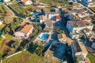 Rustic villa casa Nadalina with pool in Visnjan