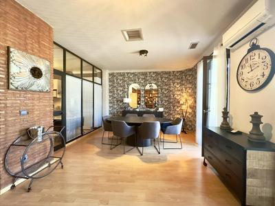 Urbe10 Plaza de Uncibay 3 Bedrooms apatment