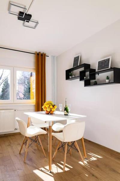 Cozy Enigma: Elegant Haven 1BDR