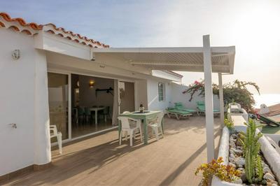 Calala House with huge terrace