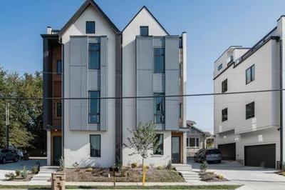 Perfect CMA Fest HQ, Rooftop 10 Mins to Downtown, Garage, Ping Pong, Karaoke, Axe Throwing, Shuffleboard, 10 Mins to Broadway, 5 Mins to Five Points, Perfe