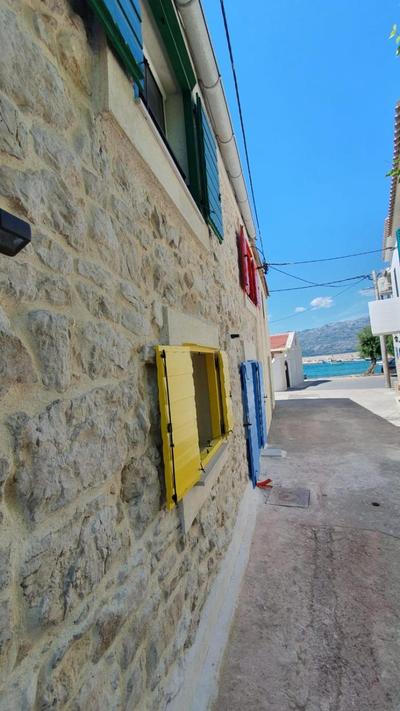 Sani Holiday House