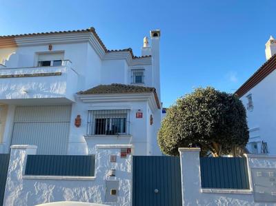 El refugio del mar zahara beach