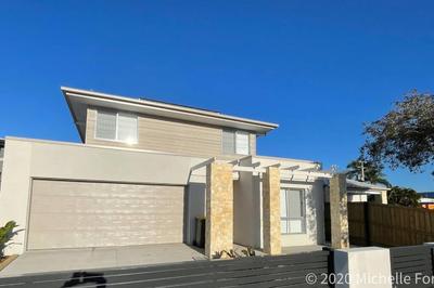 Gone Coastal on Adelong