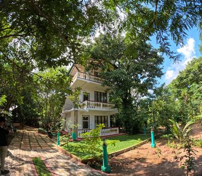 Spice Village Hotel & Restaurant