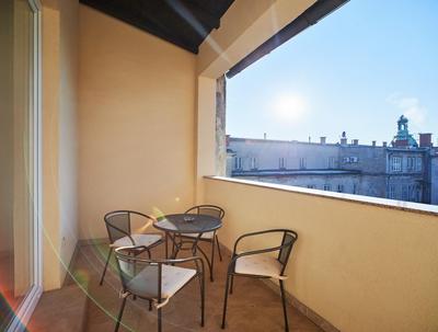SkyLux Apartments by Irundo