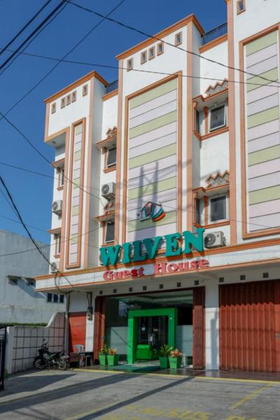 RedDoorz at Jalan Emmy Saelan Palu