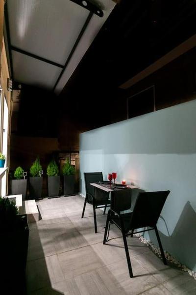 Μarble Suite. 40sqm Center. Gas Heating. Private entrance.Secured24h