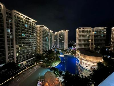 Azure Staycation by M&M Suites