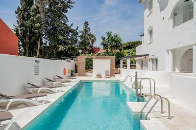 Nice 1 bed in Nueva Andalucia
