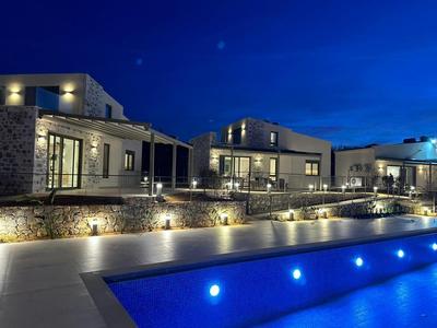 Mitos Villas