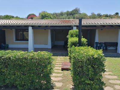 Villa Agasi piscina e vista mare