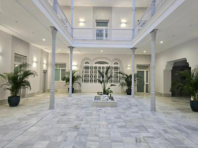 El Anfitrión - Palacio Argüeso