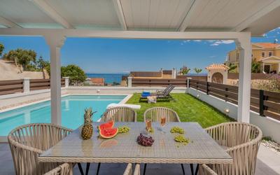 Superb Argassi Villa - 2 Bedrooms - Villa Siesta - Great Sea Views - Close to Beach and Amenities
