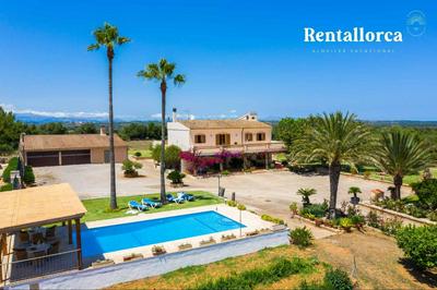Finca Garriga Darder by Rentallorca