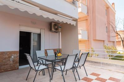 Valentinos Apartments