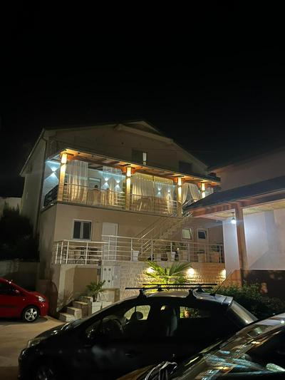 Apartmani Vesić