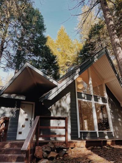 70s Retro Retreat Nevada City