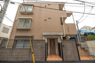 A Marvelous Blend of Tradition and Modernity, Independent 1st-floor Suite, Accommodates Up to 10 Guests!