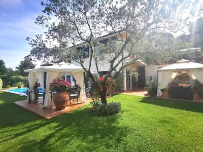 VILLA ROSA LUCIA Luxury&Relax- Apartment with PRIVATE POOL GARDEN Near Rome