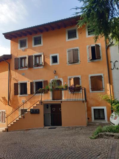 Grazioso Appartamento, Aria Condizionata "ALLE MURA DEL CASTELLO 1 Stefano e Paola Marchesini"