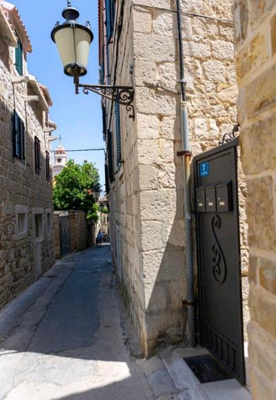 Central Old Town Rooms 1