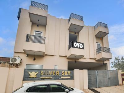 Super Hotel O Silver Sky