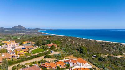 La Vela Summer House - FREE WIFI - 700mt from the beach