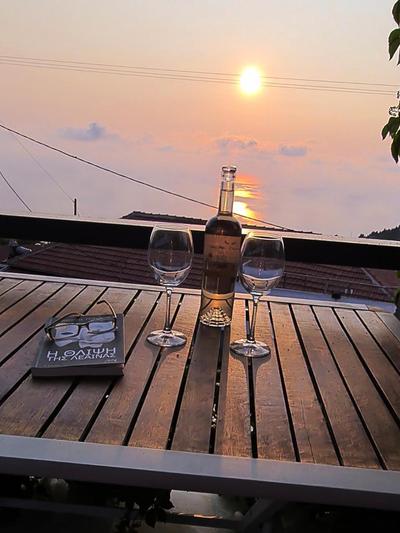 Ionian Balcony Apartment