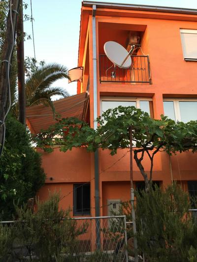Holiday Home Orange