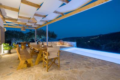 Villa Seva Sea View - Perfect for Romantic Getaways with Pool and Sunrise & Sea Views By Villa Mana Gers