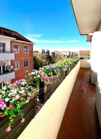 Da Vinci Suite - Apartment with balcony in Milan Design District - close to M4